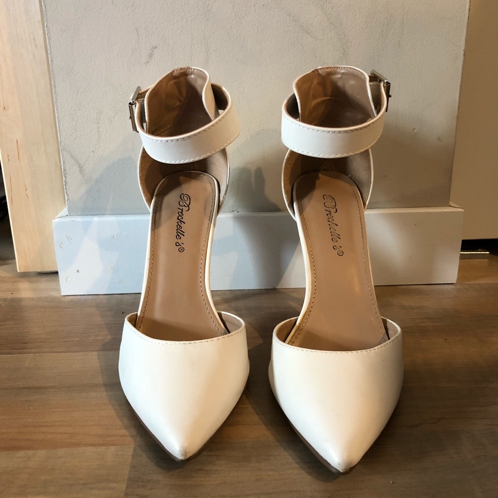 White Pointed Pumps with Ankle Strap Size 7